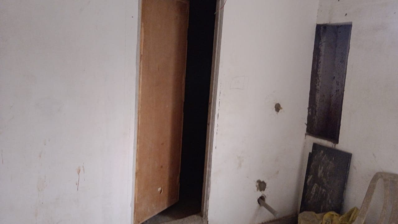 Property Photos 12