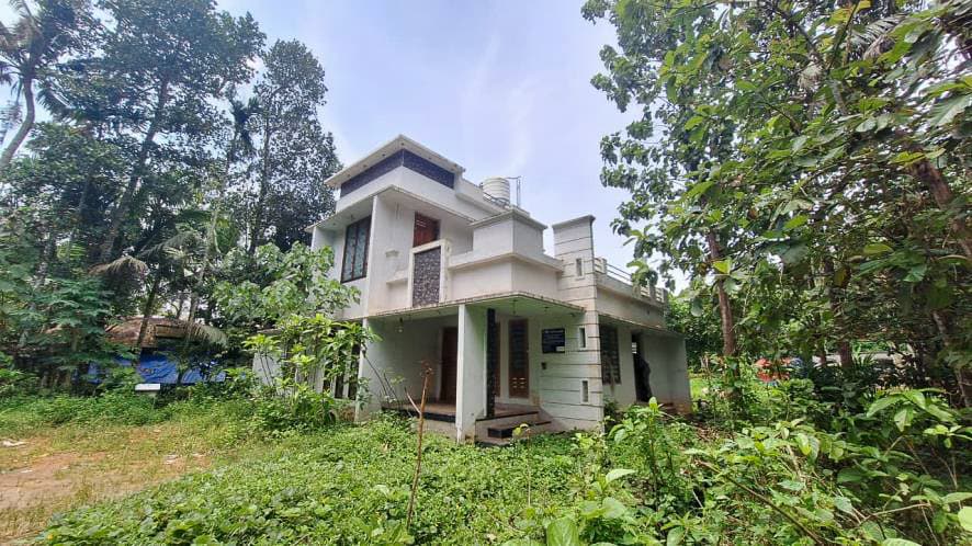 Property Photos 9