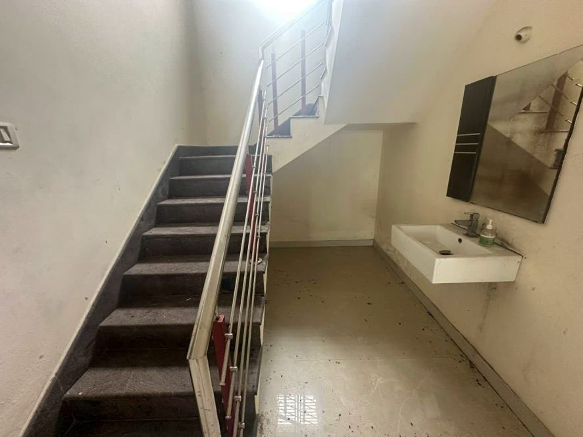 Property Photos 9