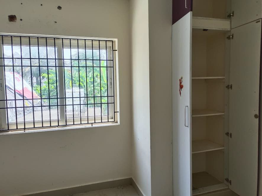 Property Photos 17