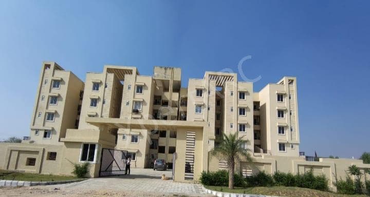 Property Photos 1