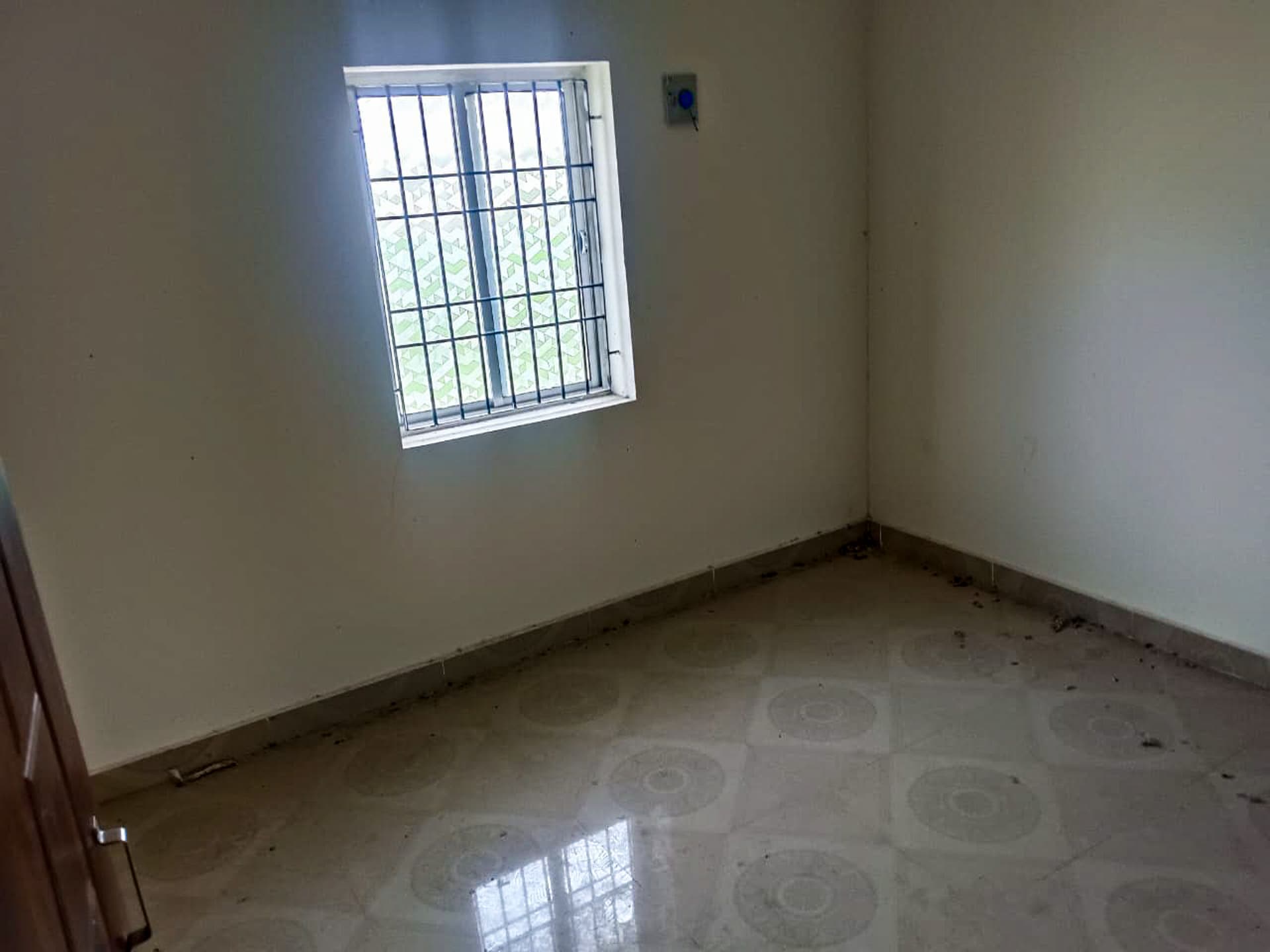 Property Photos 5