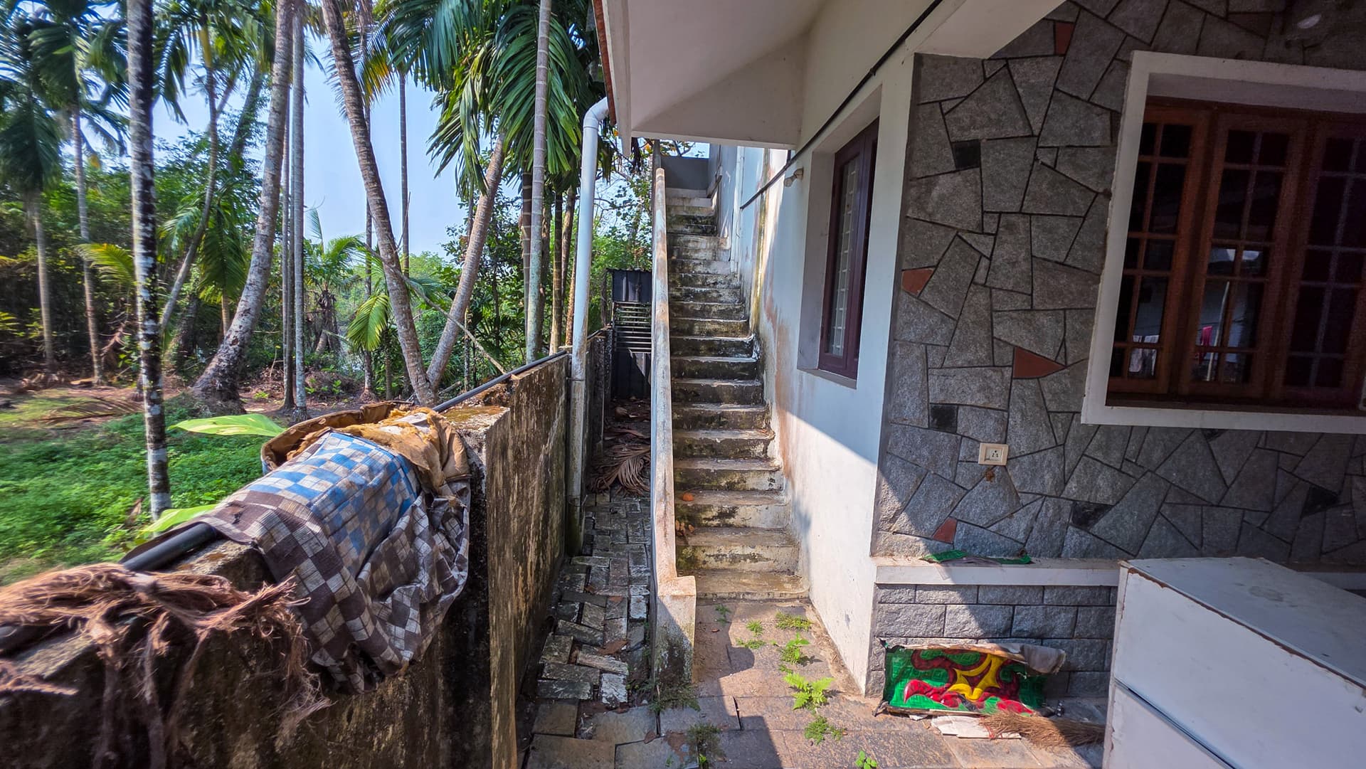 Property Photos 24