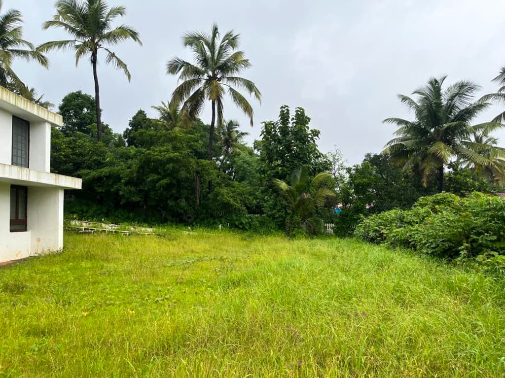 Property Photos 5