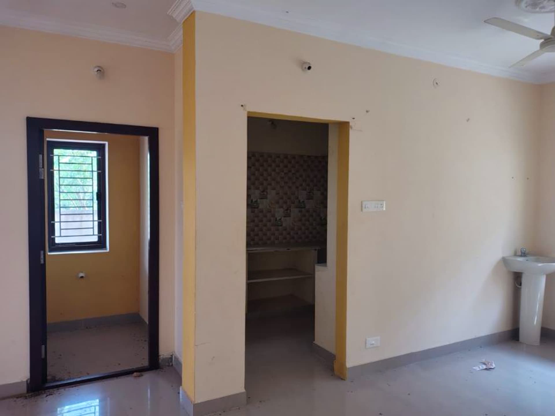 Property Photos 6