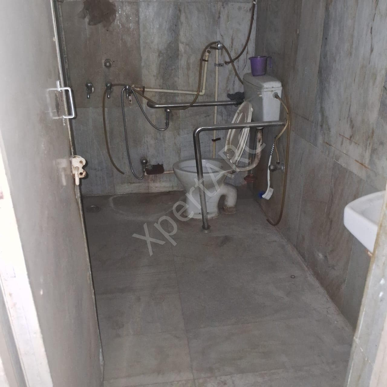 Property Photos 25