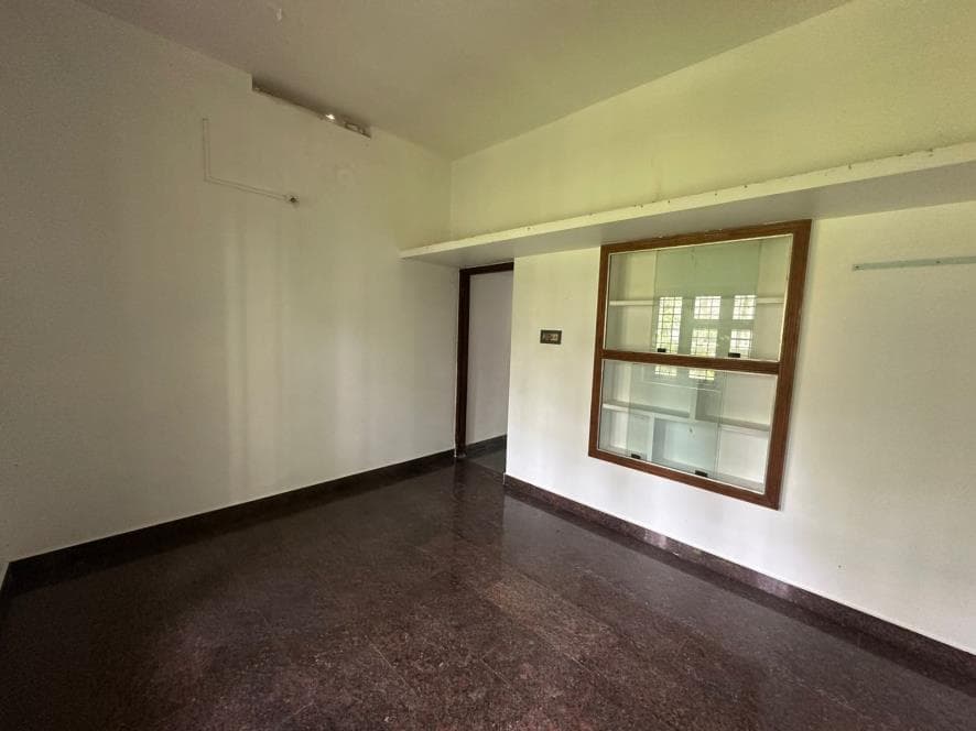 Property Photos 15