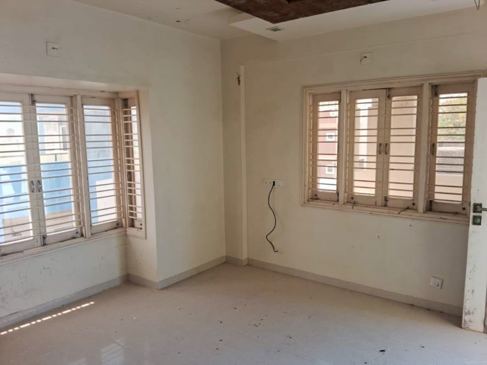 Property Photos 17