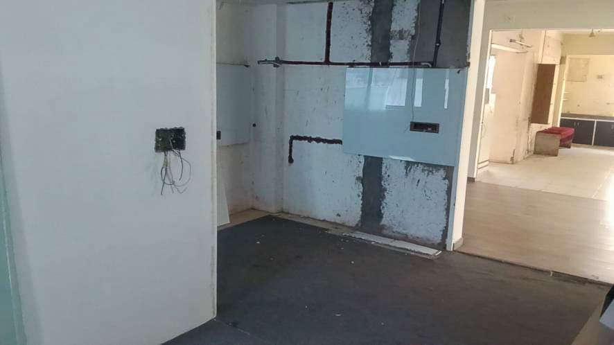 Property Photos 6