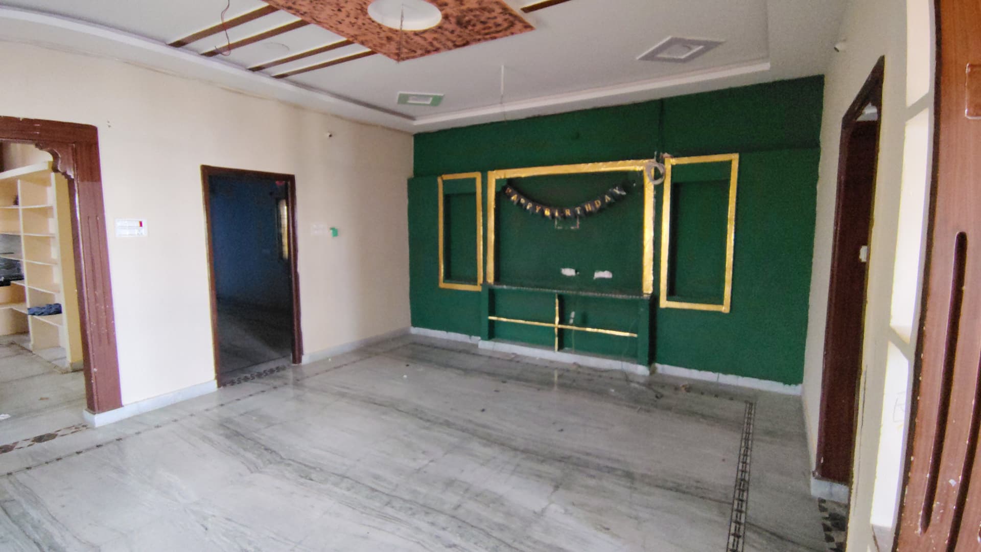 Property Photos 19