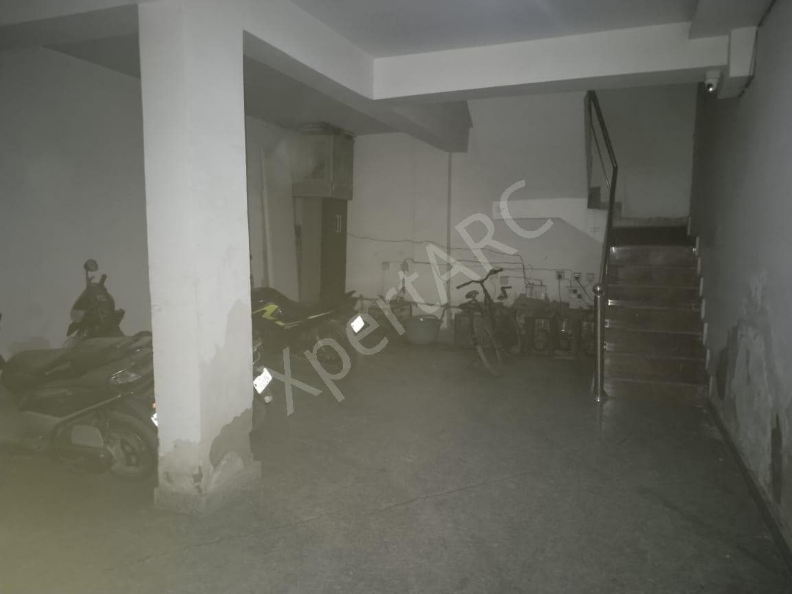 Property Photos 6