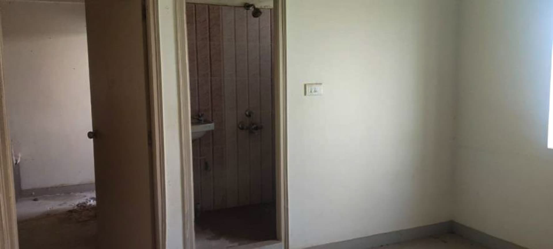 Property Photos 31