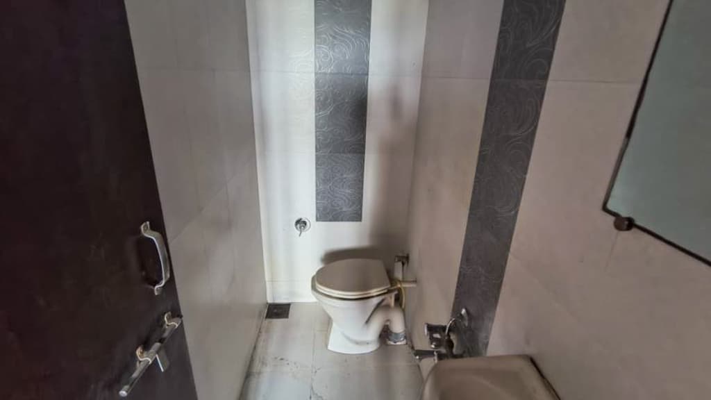 Property Photos 15