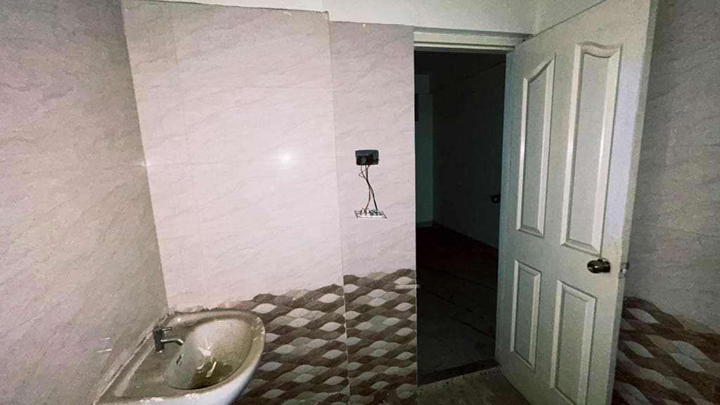 Property Photos 9