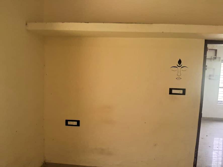 Property Photos 18