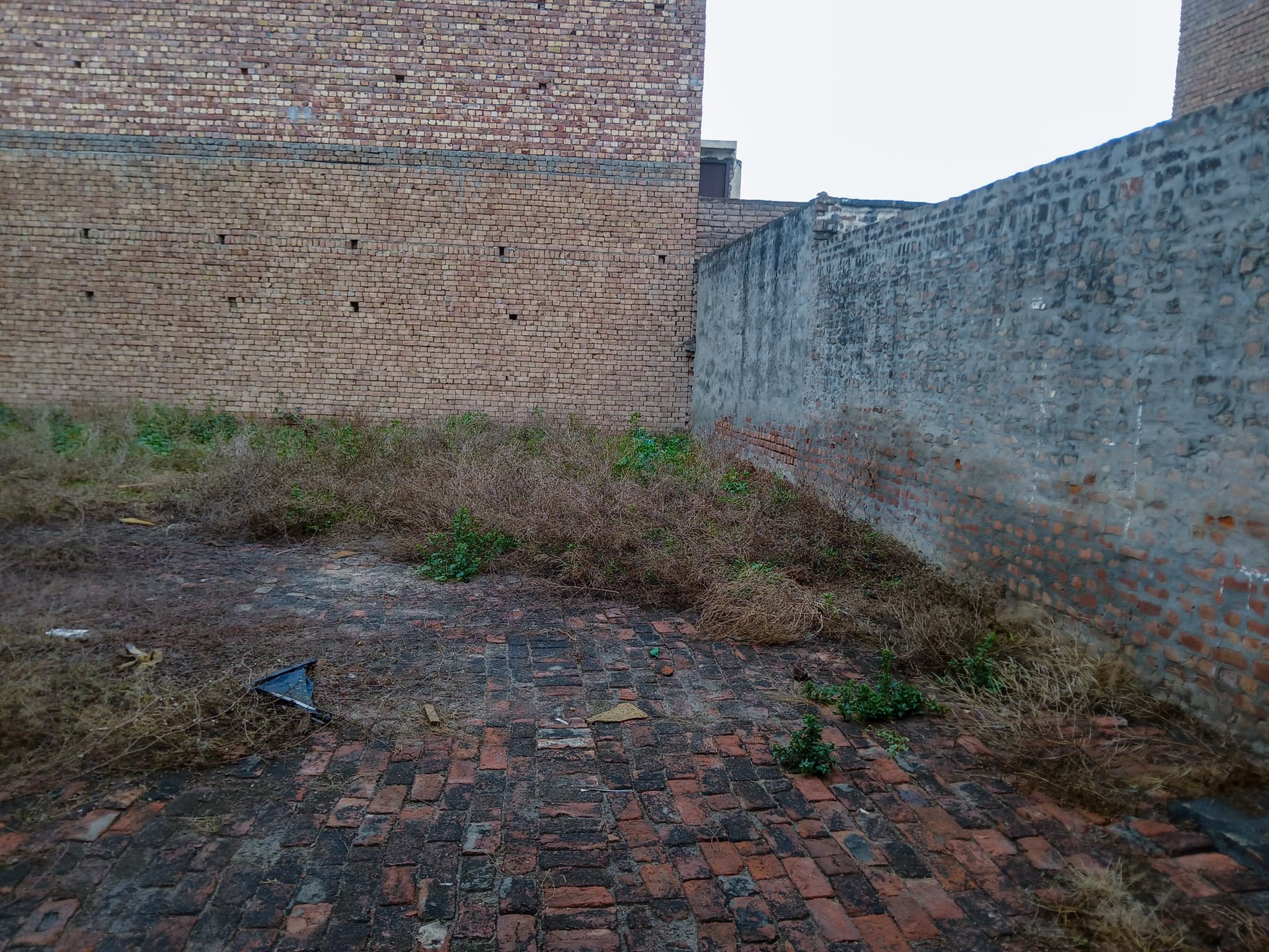 Property Photos 23