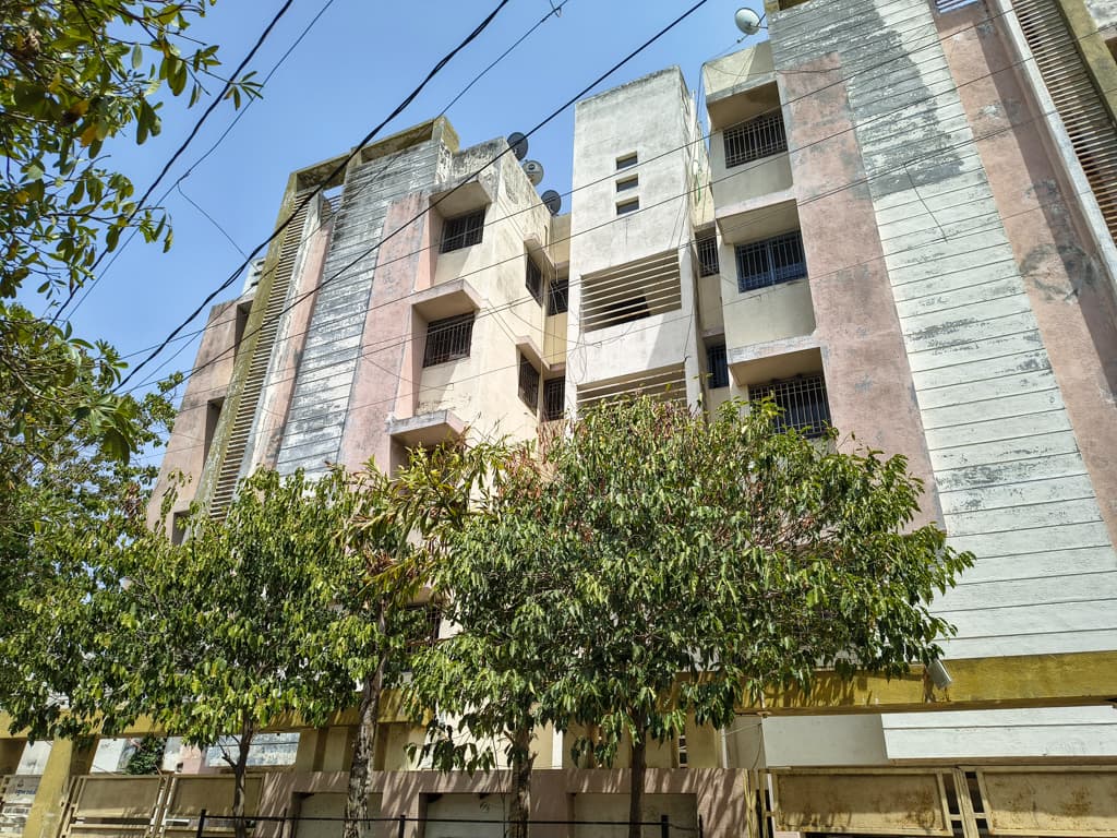 Property Photos 8