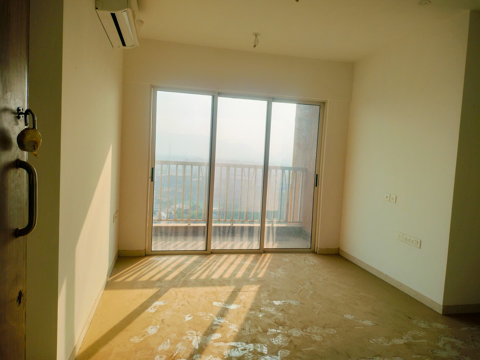 Property Photos 11