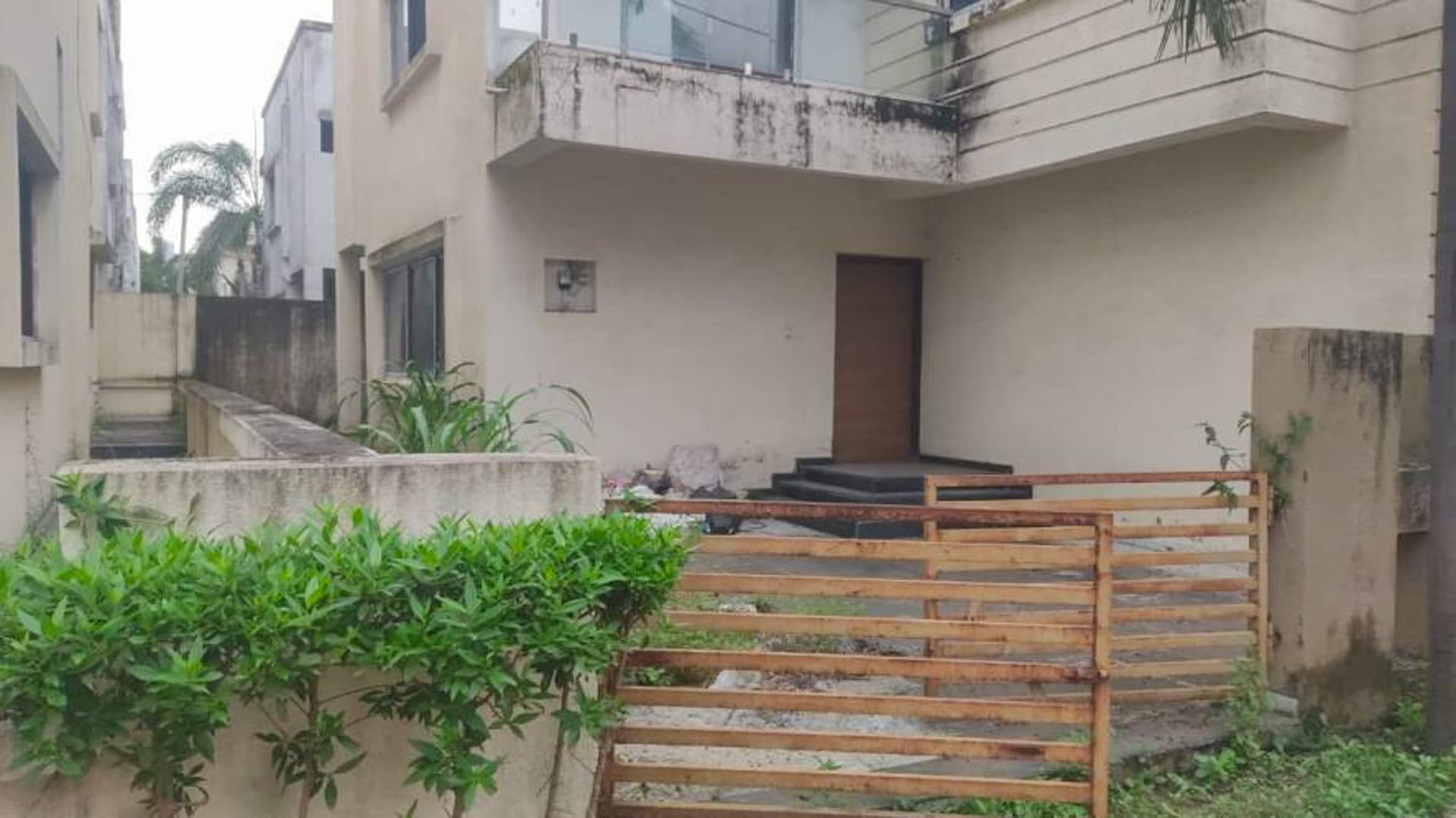 Property Photos 4