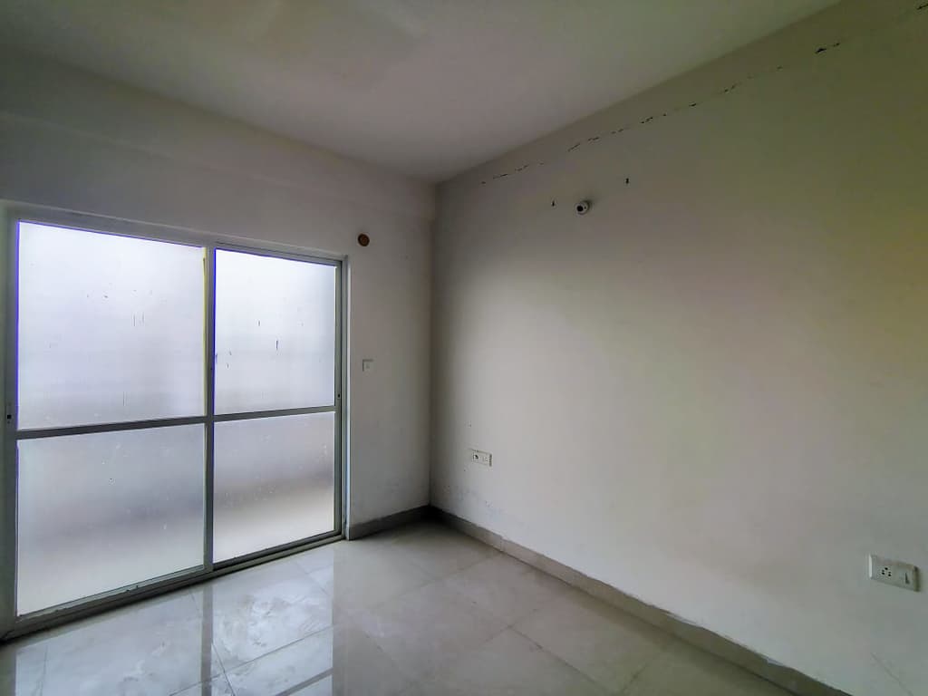 Property Photos 25