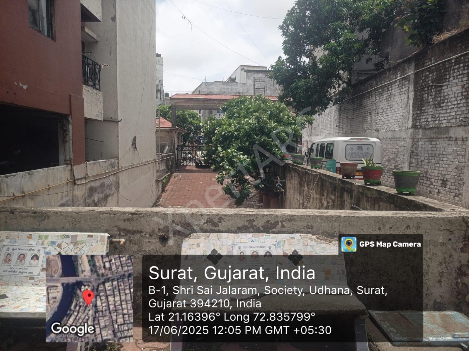 Property Photos 25