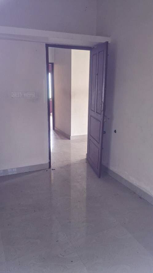 Property Photos 16