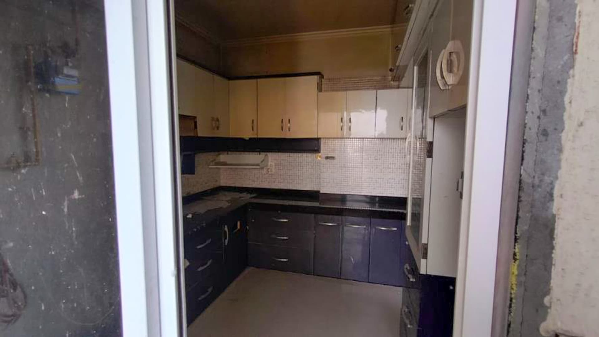 Property Photos 23