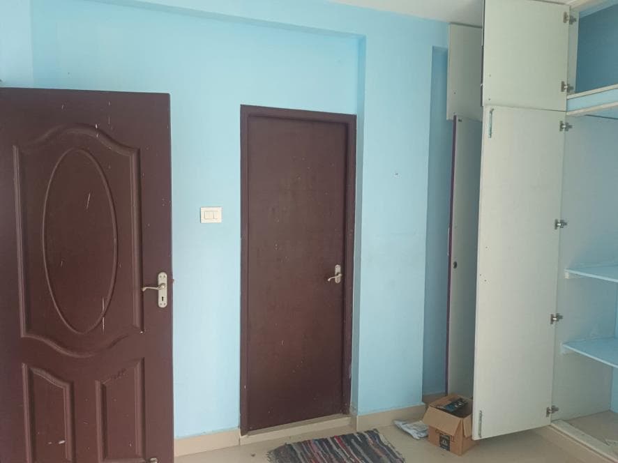Property Photos 11