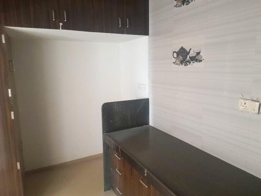 Property Photos 28