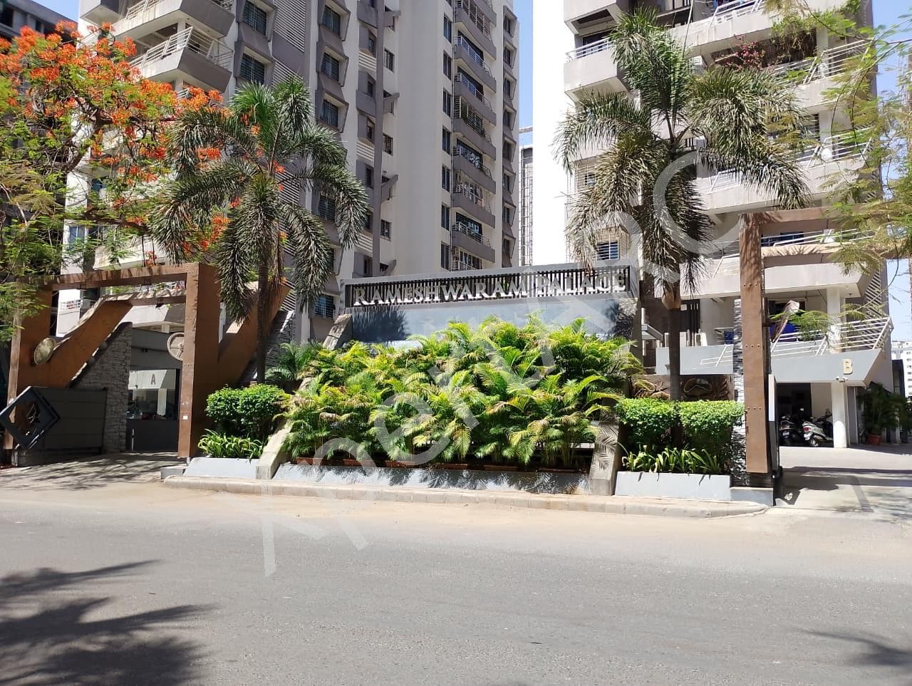 Property Photos 8