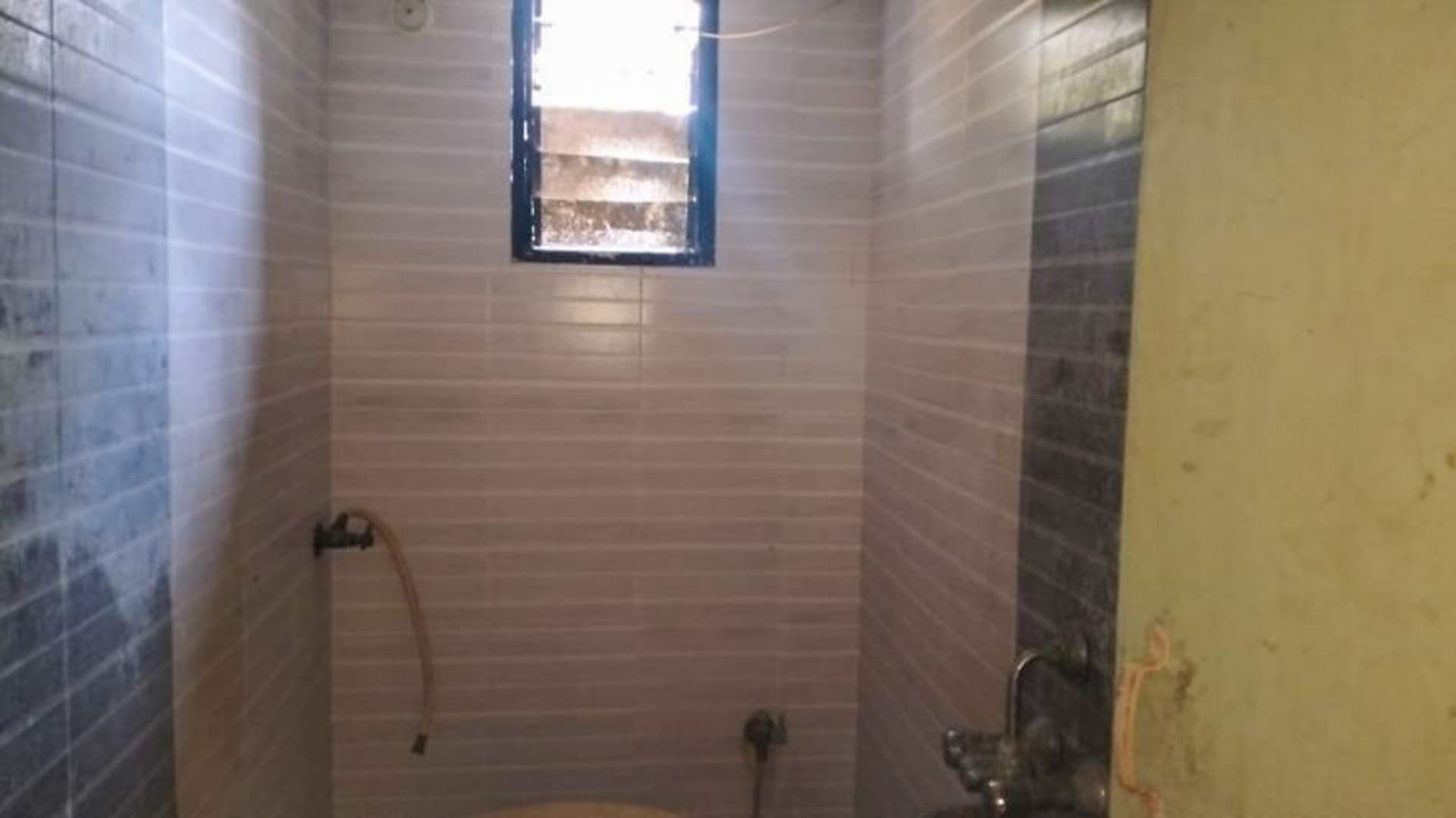 Property Photos 9