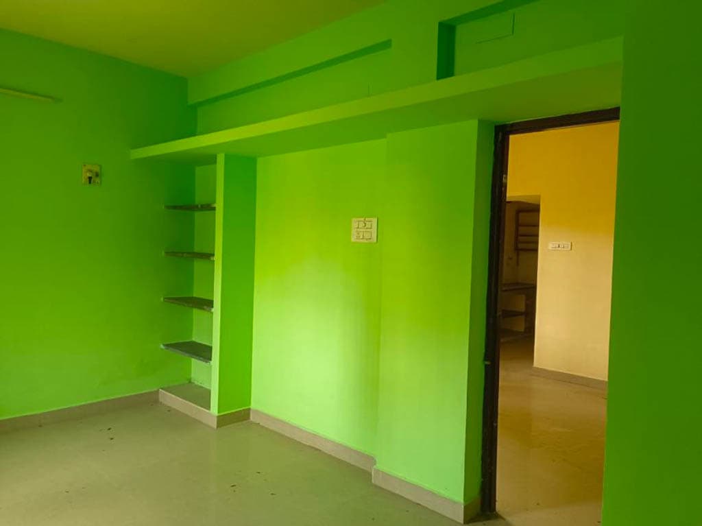 Property Photos 8