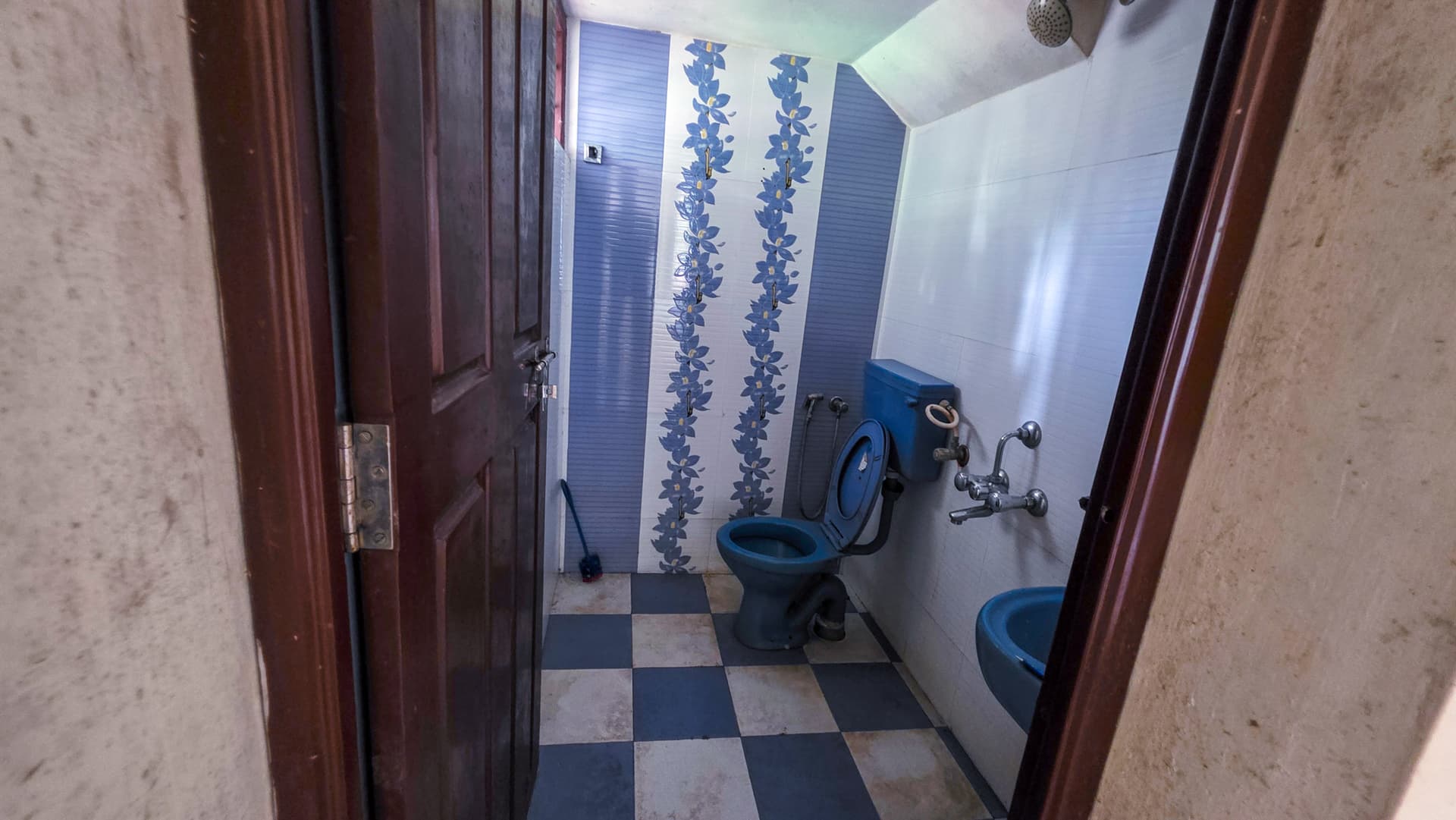 Property Photos 35