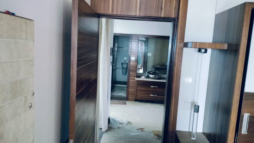 Property Photos 17
