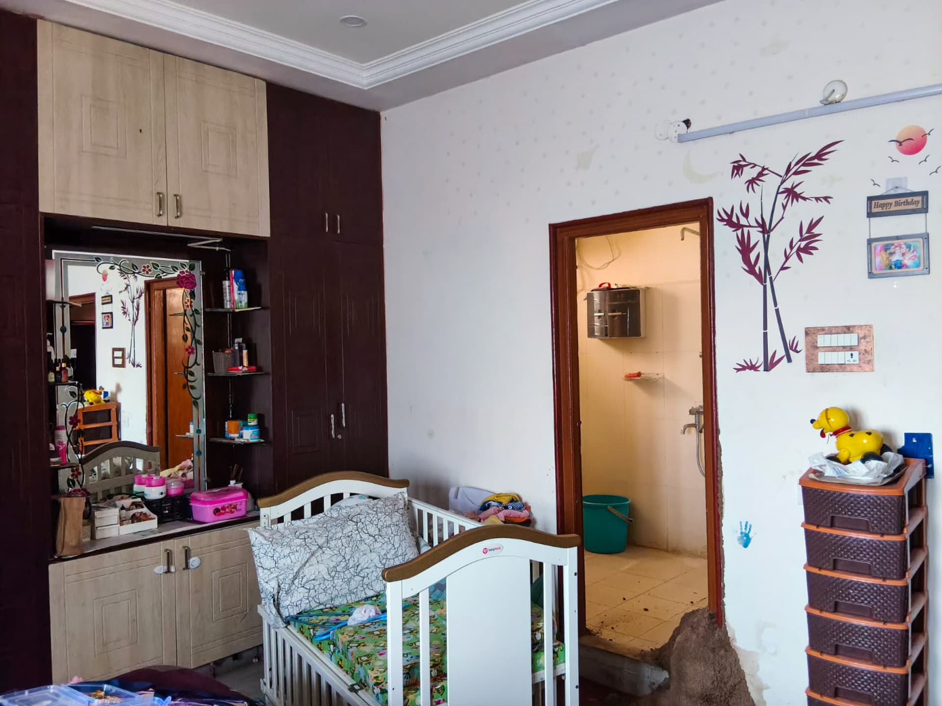 Property Photos 6