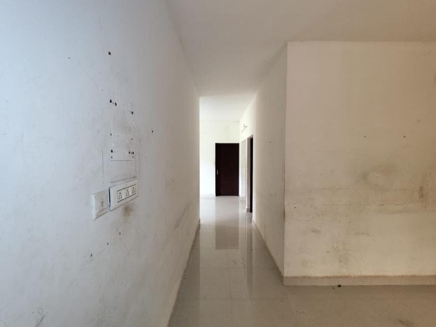 Property Photos 8