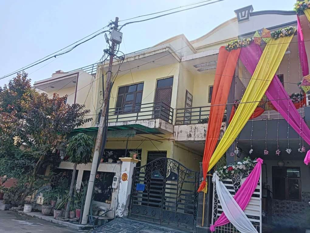 Property Photos 1