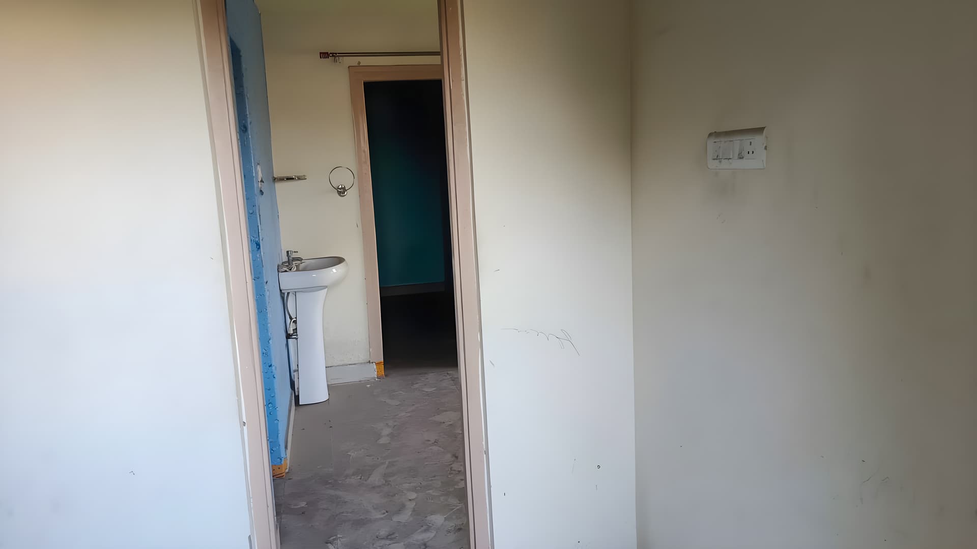Property Photos 5