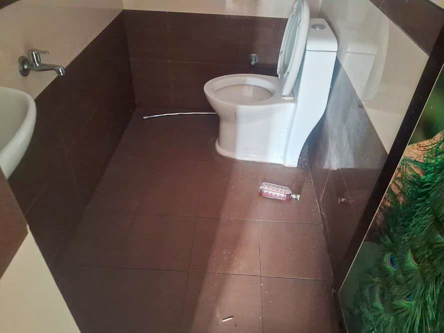 Property Photos 6