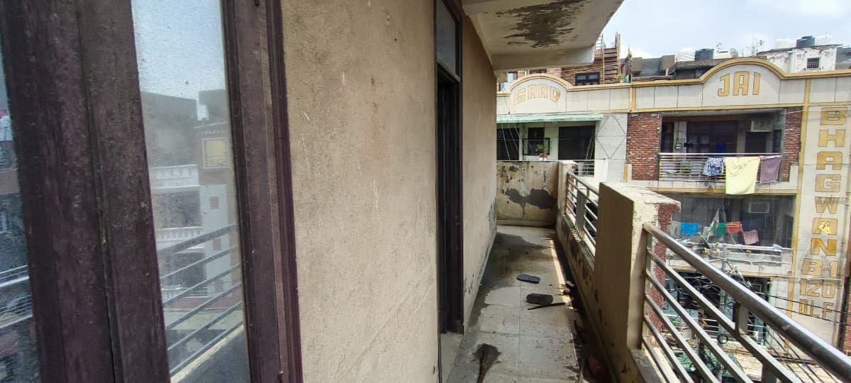 Property Photos 18