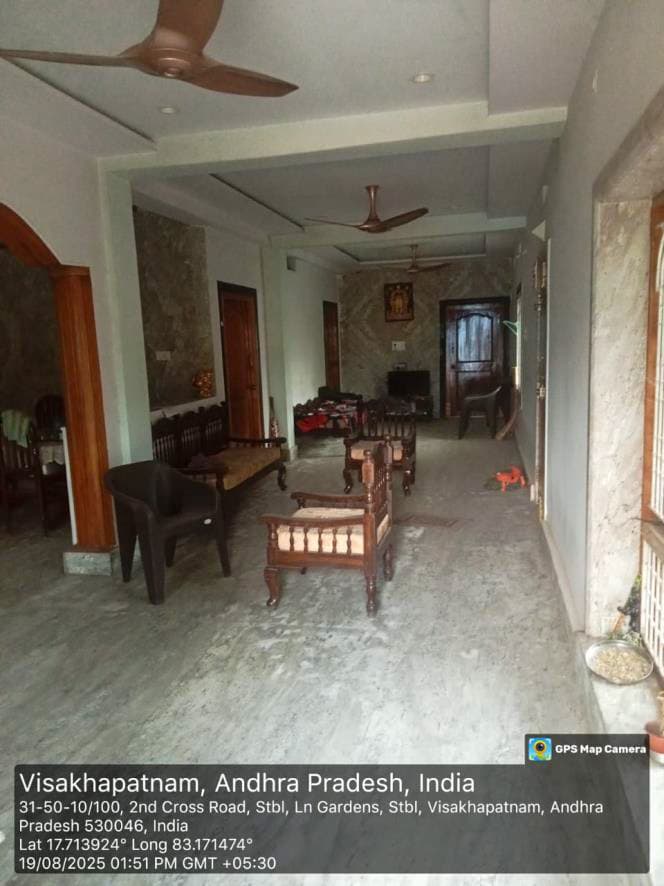 Property Photos 8