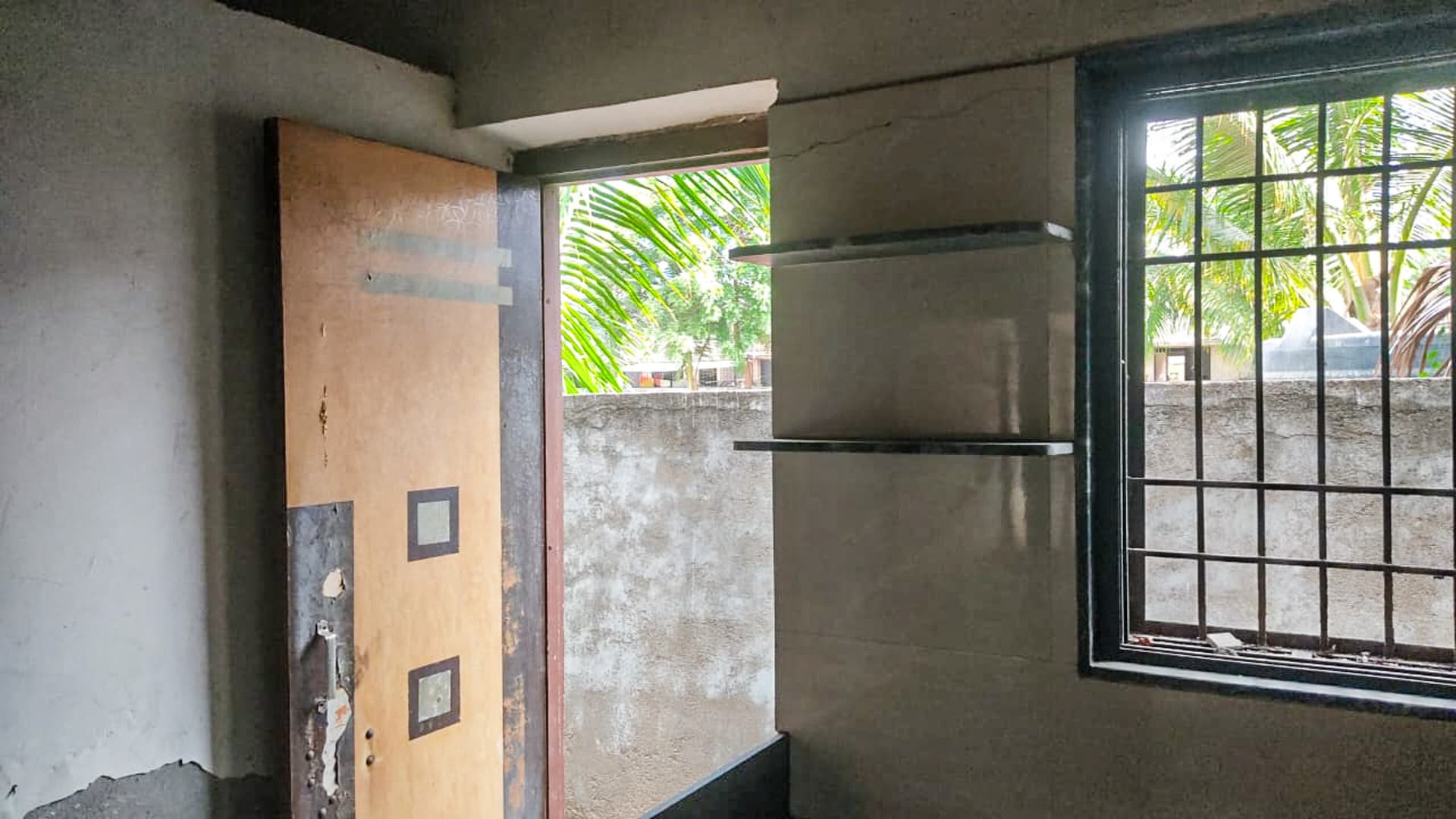 Property Photos 6