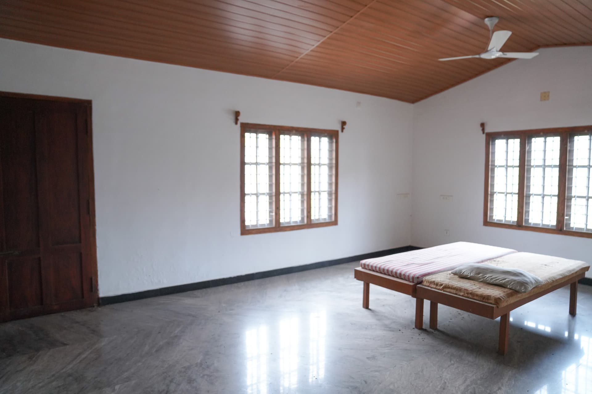 Property Photos 18