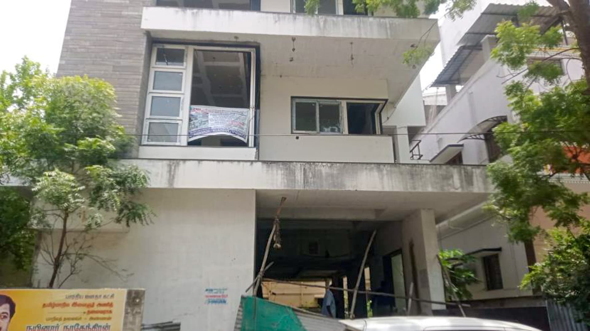 Property Photos 23