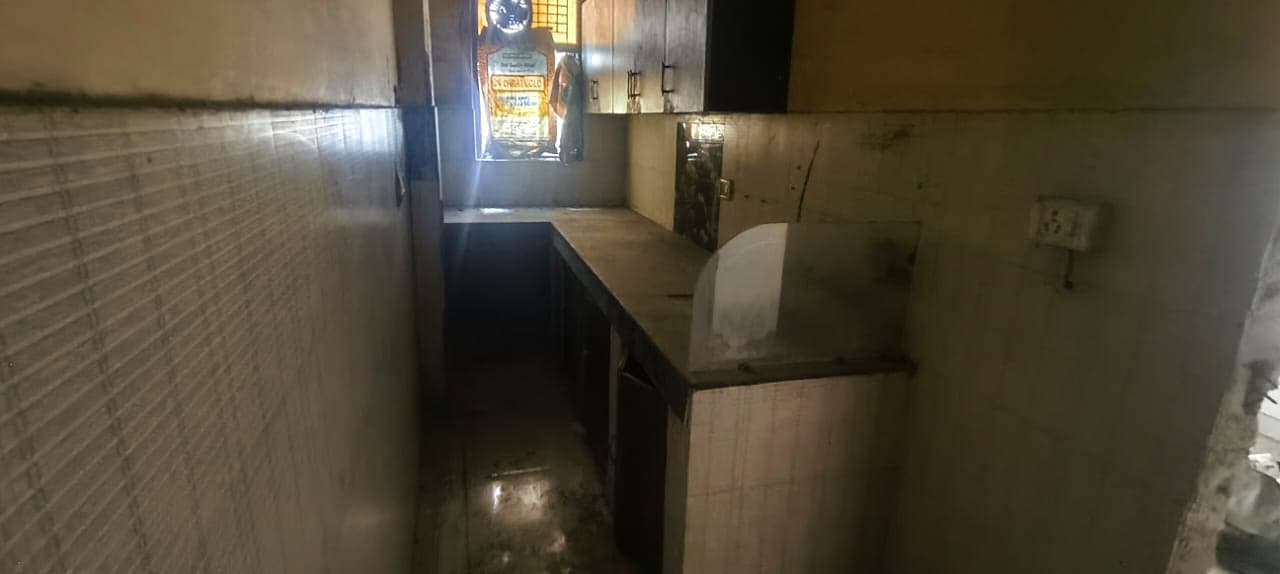 Property Photos 18