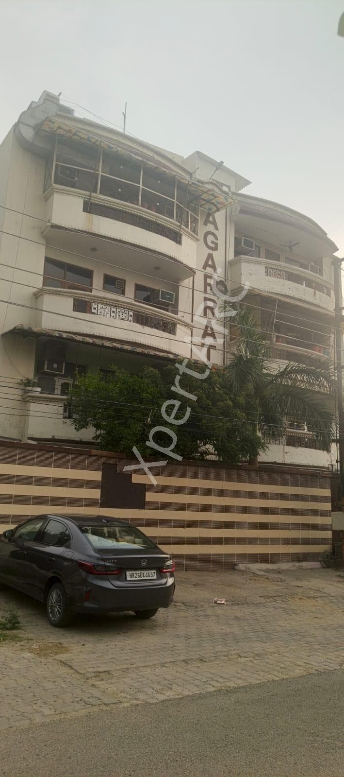 Property Photos 7