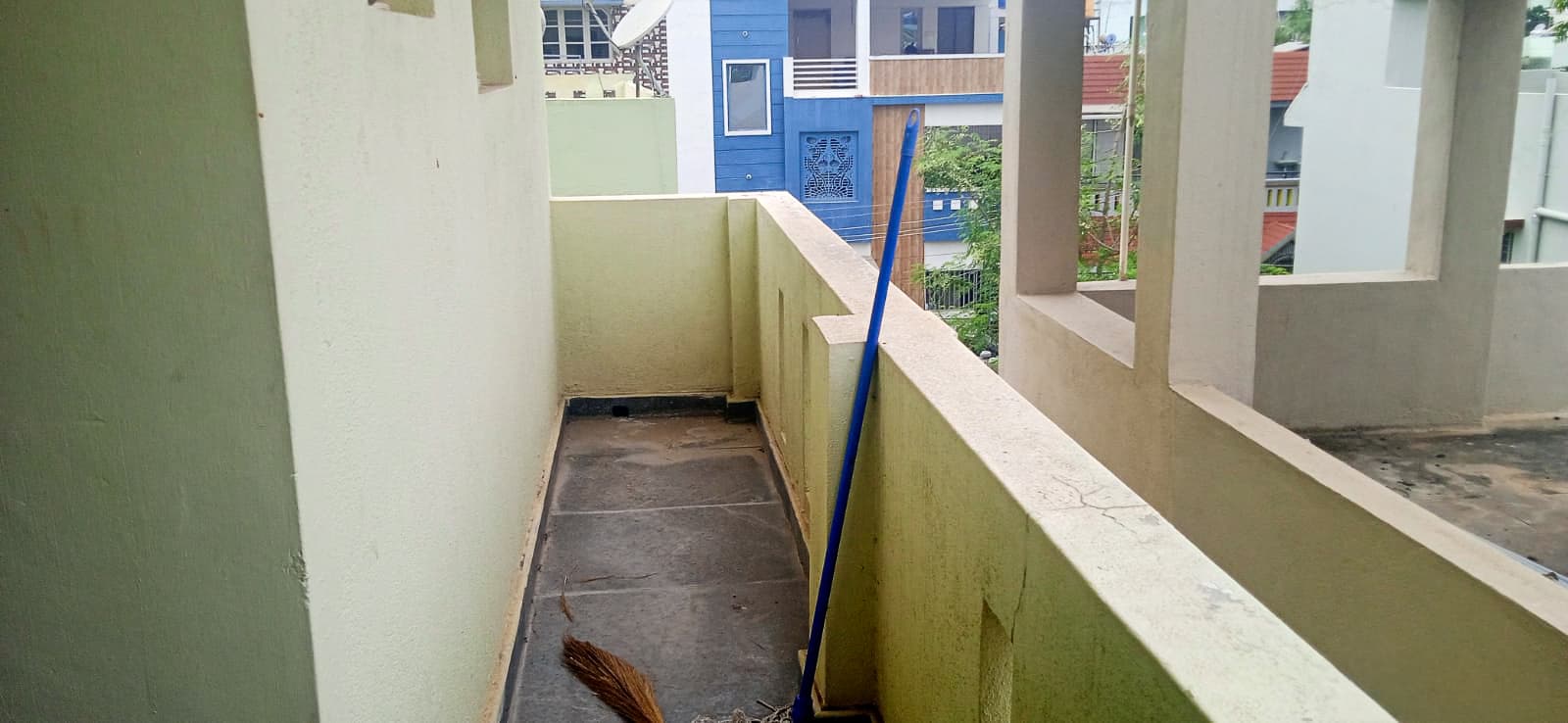 Property Photos 25