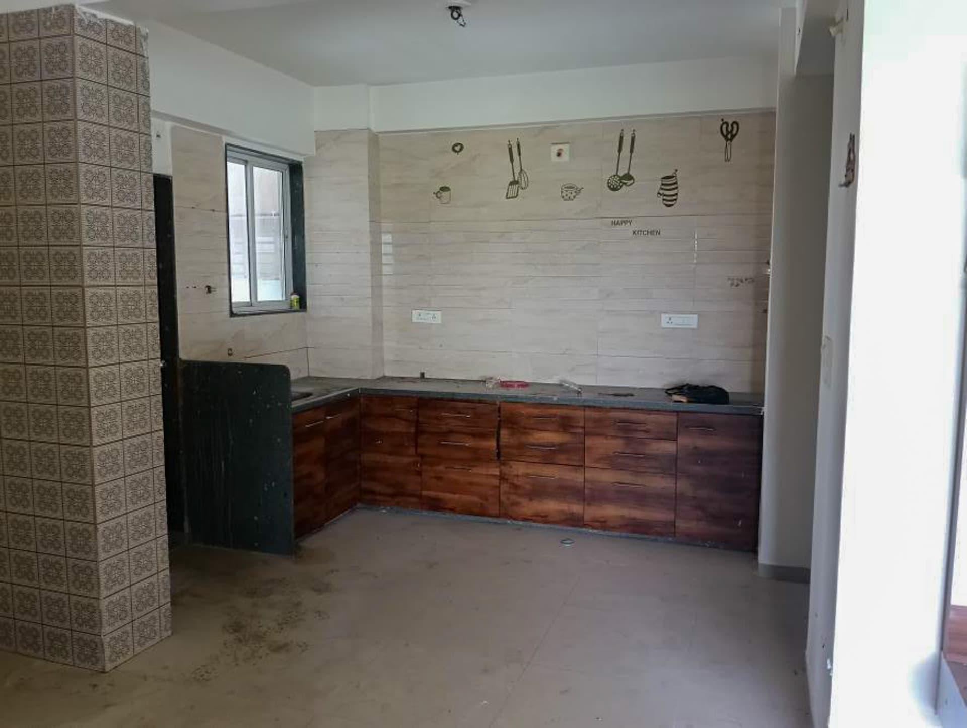 Property Photos 36