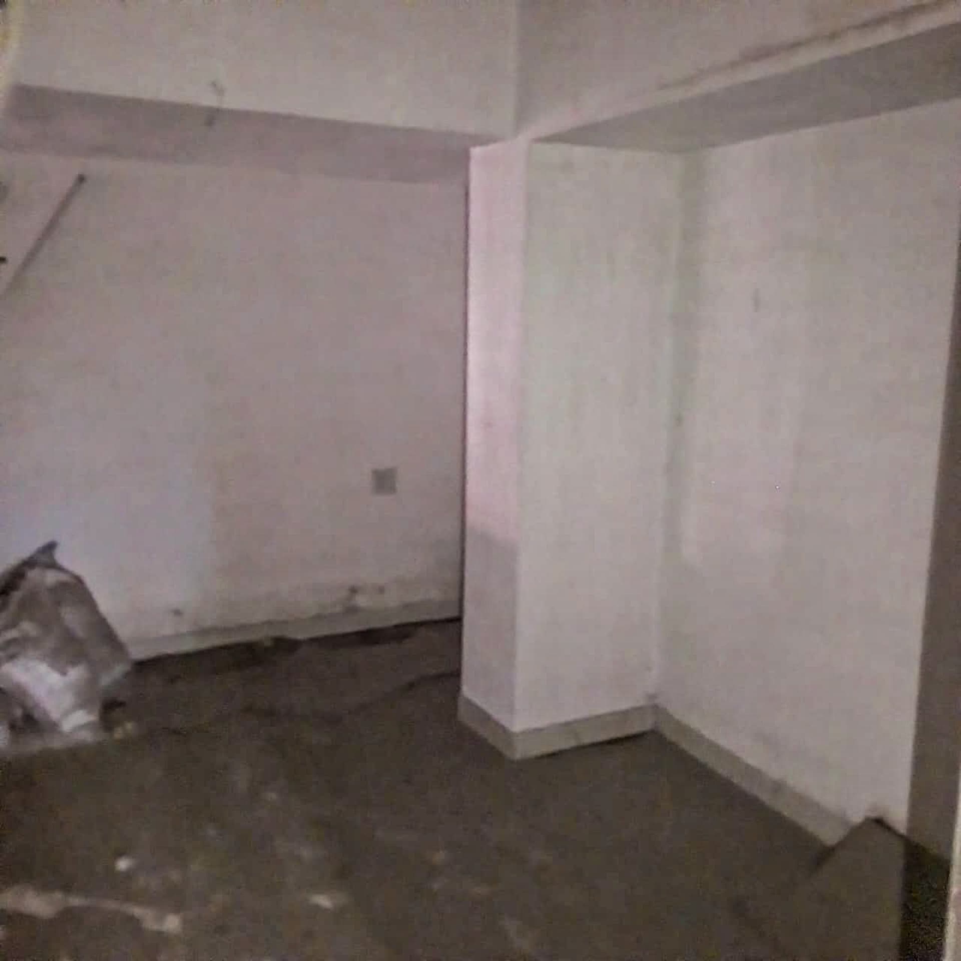 Property Photos 30