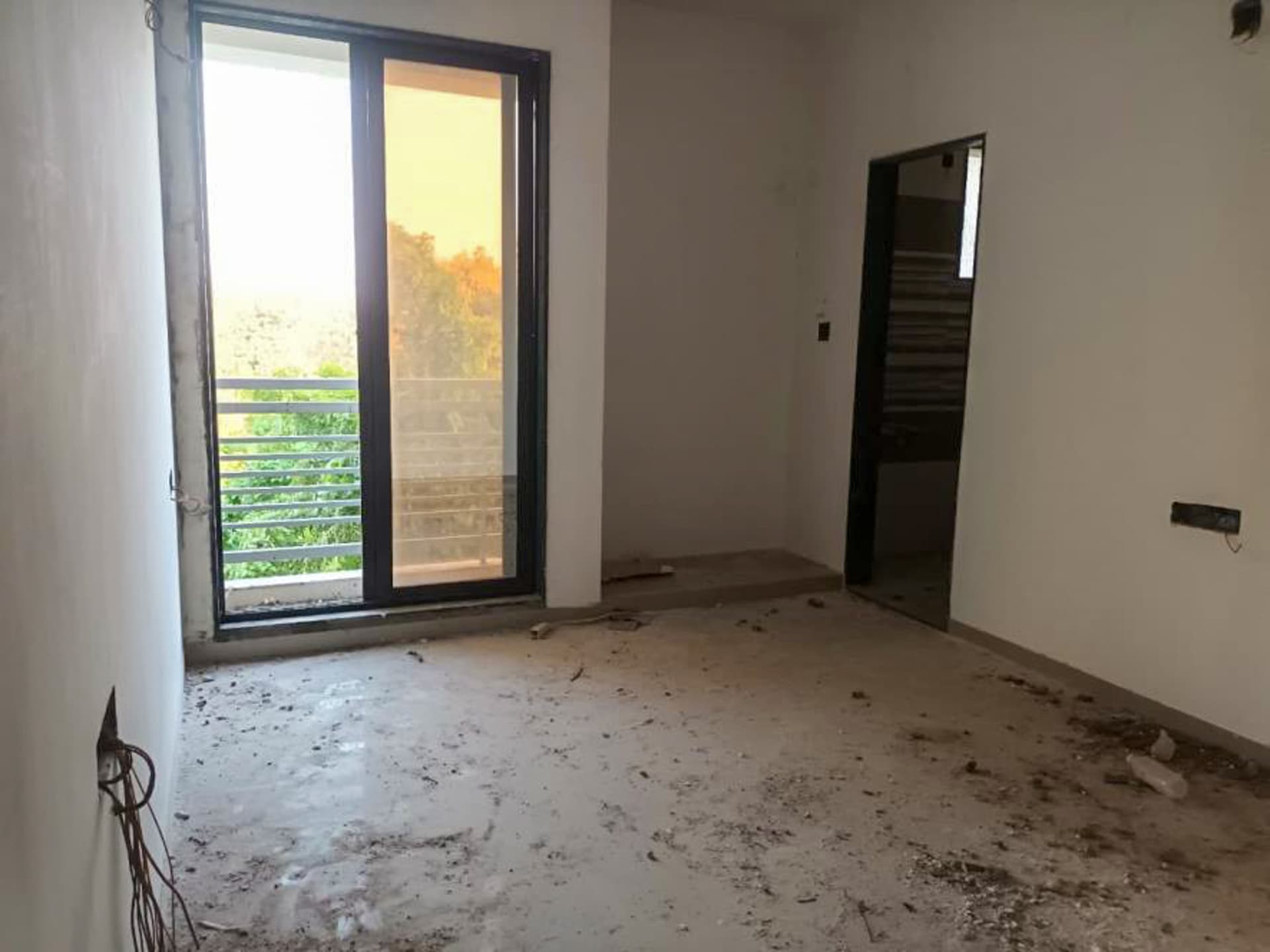 Property Photos 17